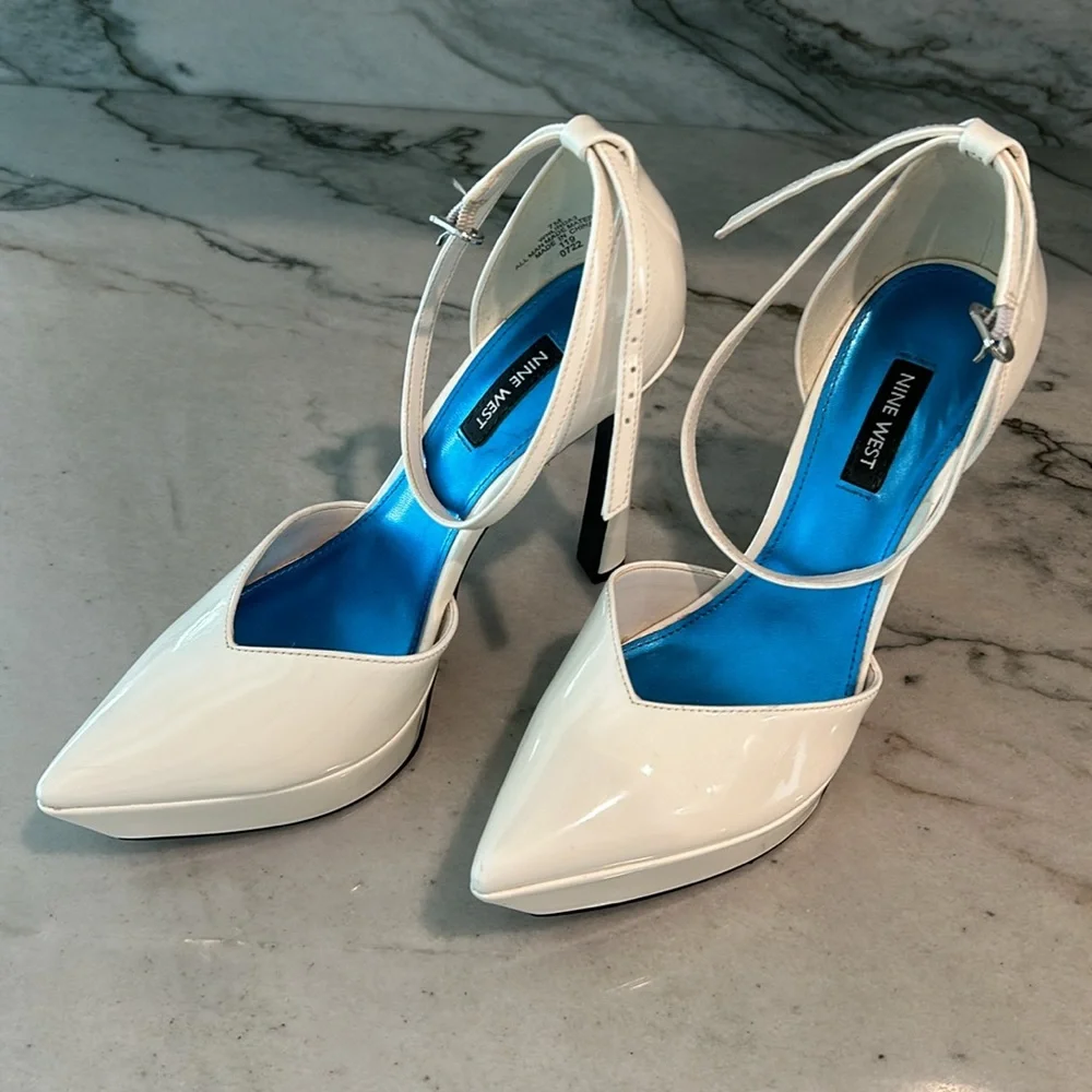 Nine West sleek pointed